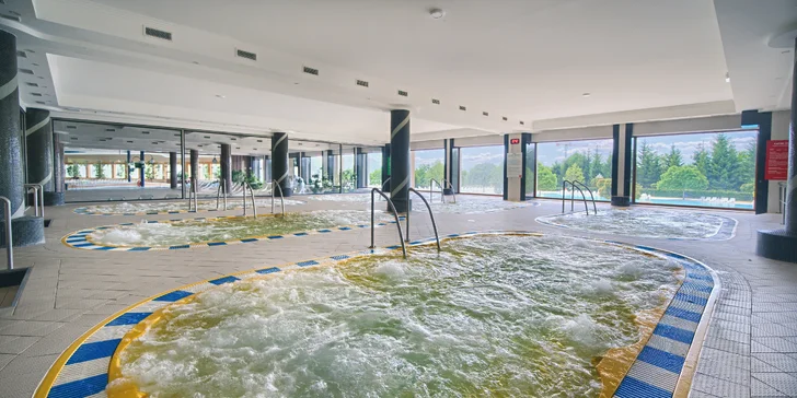 Rodinný pobyt pri Mazurských jazerách: hotel s aquaparkom aj plnou penziou