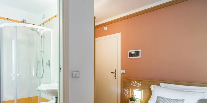Lyžovanie aj wellness v talianskych Alpách: hotel v obci Ravascletto, raňajky či polpenzia aj 28 km zjazdoviek