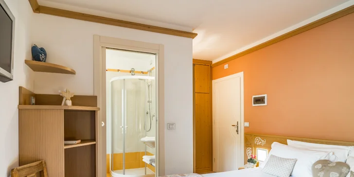 Lyžovanie aj wellness v talianskych Alpách: hotel v obci Ravascletto, raňajky či polpenzia aj 28 km zjazdoviek