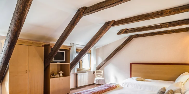 Lyžovanie aj wellness v talianskych Alpách: hotel v obci Ravascletto, raňajky či polpenzia aj 28 km zjazdoviek