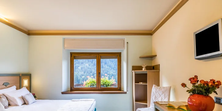 Lyžovanie aj wellness v talianskych Alpách: hotel v obci Ravascletto, raňajky či polpenzia aj 28 km zjazdoviek