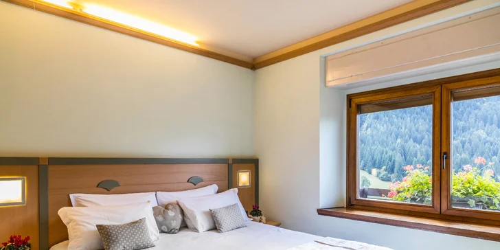 Lyžovanie aj wellness v talianskych Alpách: hotel v obci Ravascletto, raňajky či polpenzia aj 28 km zjazdoviek