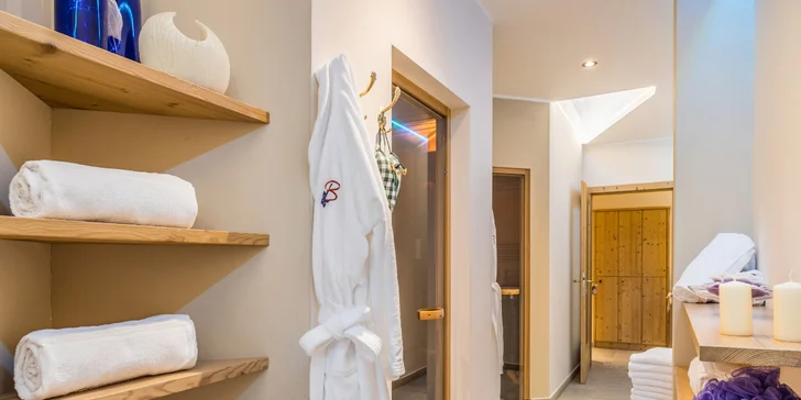 Lyžovanie aj wellness v talianskych Alpách: hotel v obci Ravascletto, raňajky či polpenzia aj 28 km zjazdoviek
