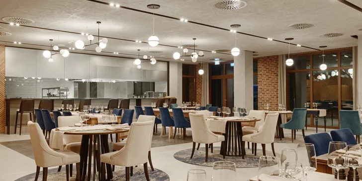 Luxusný 5* rezort pri Mazurských jazerách: obrí aquapark so saunami, polpenzia aj spa procedúry
