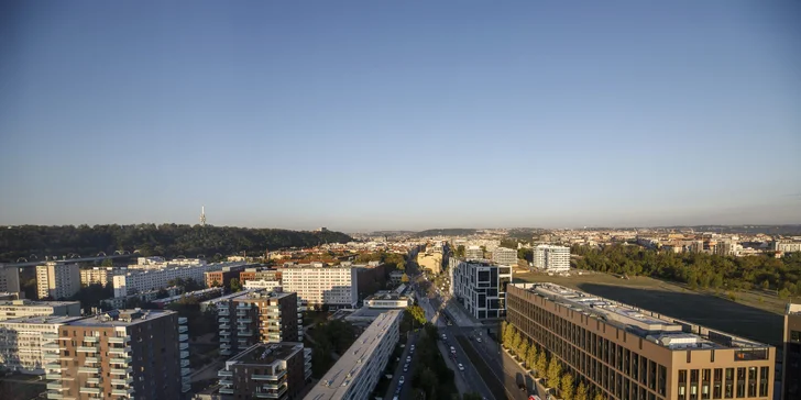 Za krásami stovežatej Prahy: 4* hotel len 10 minút od historického centra, raňajky