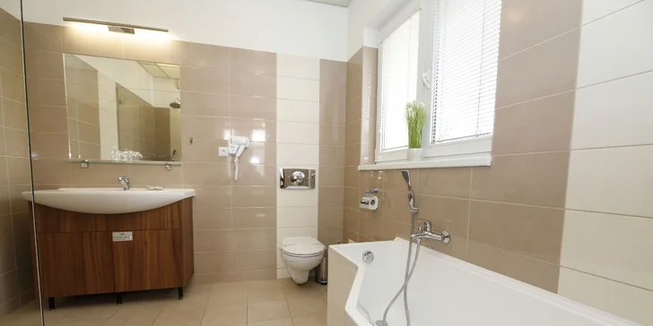 Pobyt v Děčíne vo wellness hoteli so stravou aj privátnym relaxom