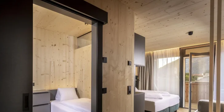 Lyžovanie v Lienzských Dolomitoch: hotel s wellness a polpenziou, možnosť sauny na izbe