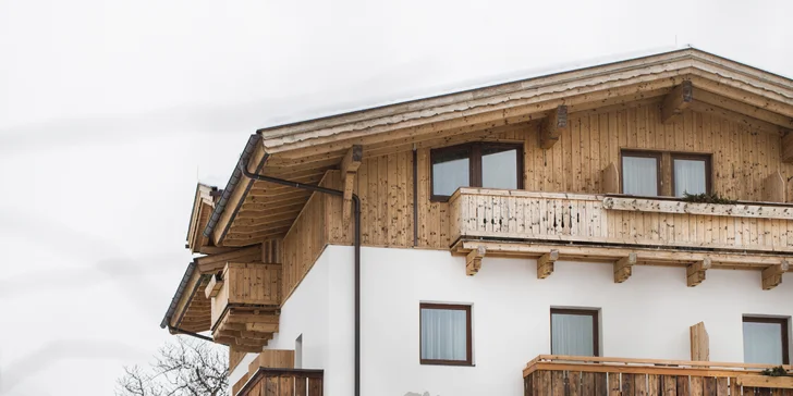 Lyžovanie v Lienzských Dolomitoch: hotel s wellness a polpenziou, možnosť sauny na izbe