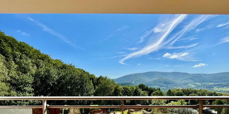 5* relax v poľských Beskydách: bazén s výhľadom, wellness aj raňajky
