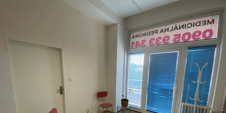 Zdravé a krásne chodidlá: Medicinálna pedikúra aj s gél lakom