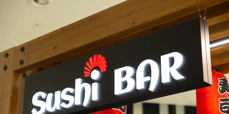 Rozmanité sushi sety s miso polievkou pre jedného i dvoch