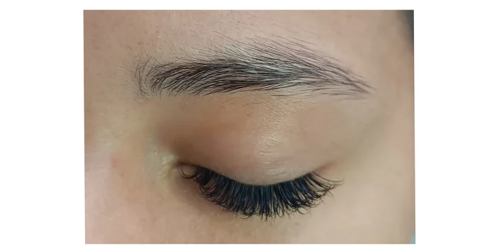 Laminácia obočia, lash lifting, ošetrenie pleti či darčeková poukážka