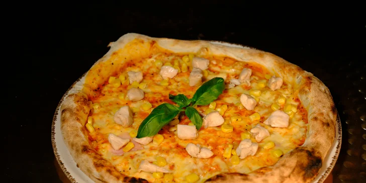 2 pizze a 2 limonády podľa vašej voľby v Luca Restaurant