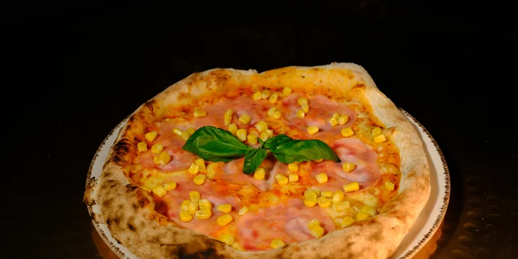 2 pizze a 2 limonády podľa vašej voľby v Luca Restaurant