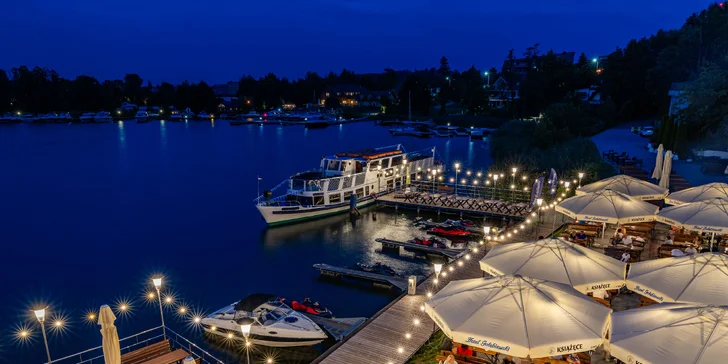 Rodinný pobyt pri Mazurských jazerách: hotel s aquaparkom aj plnou penziou