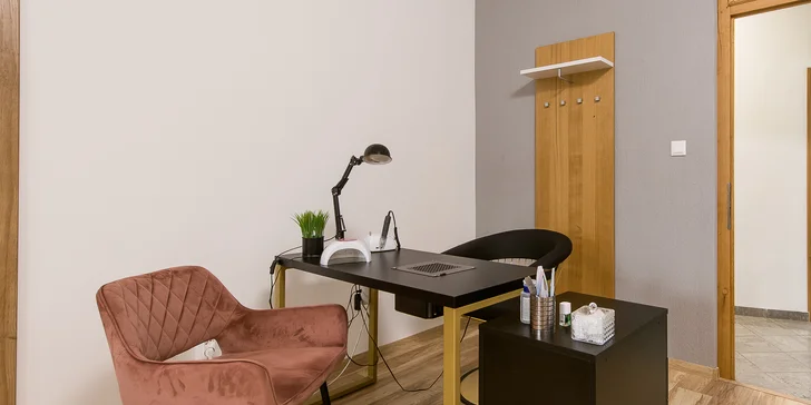 Relax Mon: Manikúra, pedikúra aj gél lak pre krásu vašich rúk aj nôh