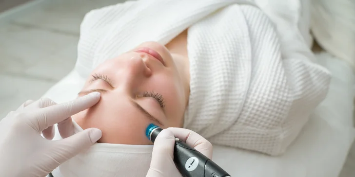Kozmetické ošetrenia: Čistenie pleti, Hydrofacial, rádiofrekvencia či úprava obočia