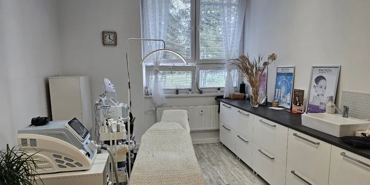 Kozmetické ošetrenia: Čistenie pleti, Hydrofacial, rádiofrekvencia či úprava obočia