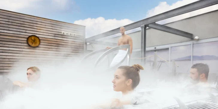 Jeseň v Aqualande Moravia: celodenné vstupy do bazénov, relaxácia vo wellness aj na masáži