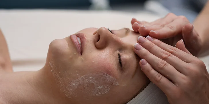 Darčeková poukážka na všetky služby v Centre Eva: 30 – 70 €