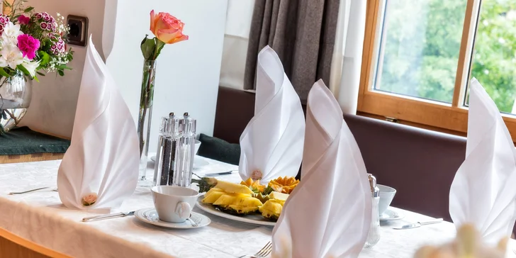 4* dovolenka v Dolomitoch s polpenziou: skibus zadarmo, neobmedzene wellness a Holiday Pass Valdaora