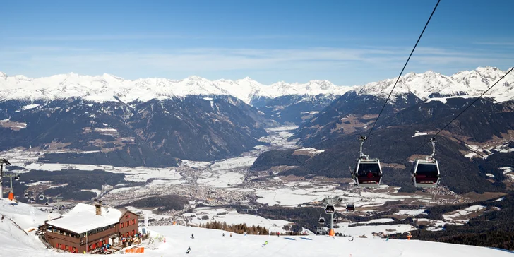 4* dovolenka v Dolomitoch s polpenziou: skibus zadarmo, neobmedzene wellness a Holiday Pass Valdaora