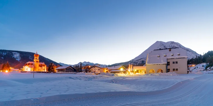 Pobyt v rakúskych Alpách: hotel s raňajkami a polpenziou, sauny, karta výhod