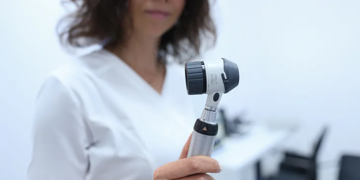Kontrola až 5 znamienok alebo podozrivých novotvarov a odborná konzultácia u dermatologičky