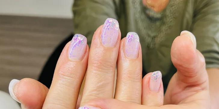 Omladenie rúk, gélové nechty aj výhodný balíček služieb v Allesandra nails