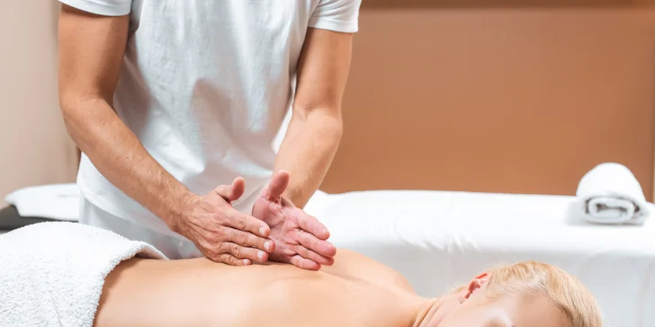 Uvoľnenie a regenerácia pri masáži: TECAR fascia masáž alebo EarthVibe masáž