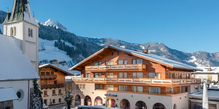 Údolie Gastein: hotel len 500 m od skiareálu Dorfgastein, raňajky, wellness aj karta výhod