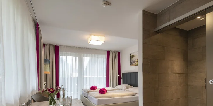 Údolie Gastein: hotel len 500 m od skiareálu Dorfgastein, raňajky, wellness aj karta výhod