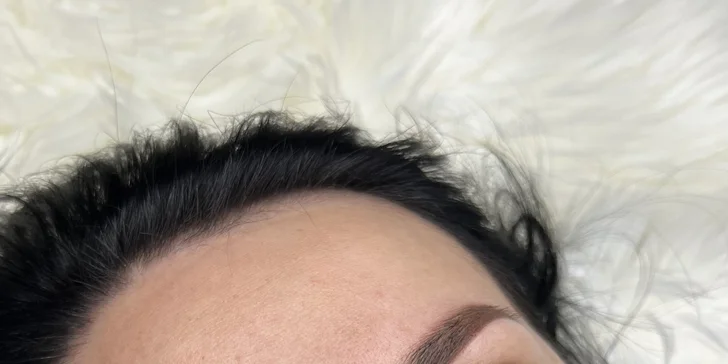 Permanentný makeup obočia