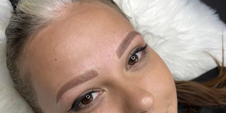 Permanentný makeup obočia