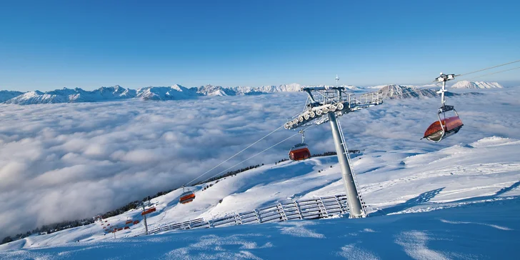 Zimný pobyt v tirolských Alpách: polpenzia, neobmedzený wellness, skiareál 3 km od hotela