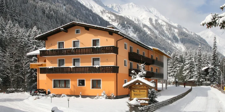 Dovolenka v rakúskych Alpách: 3* hotel s polpenziou a vstupom do wellness