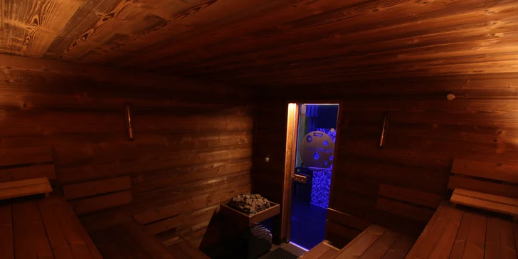 Relaxačné masáže a vstupy do fínskej a parnej sauny v Sauna La Vita