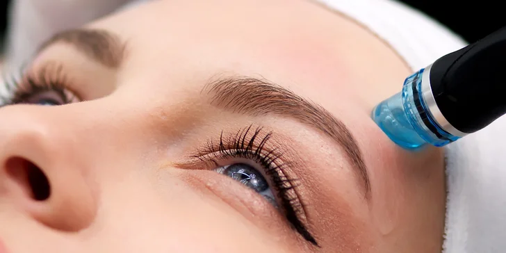 Revolučné ošetrenie Hydrafacial pre žiarivú a hydratovanú pleť