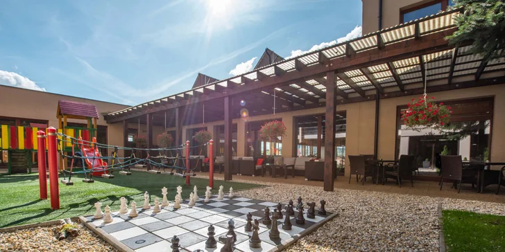 Wellness hotel v Rajeckých Tepliciach: neobmedzený relax, polpenzia aj mnoho aktivít