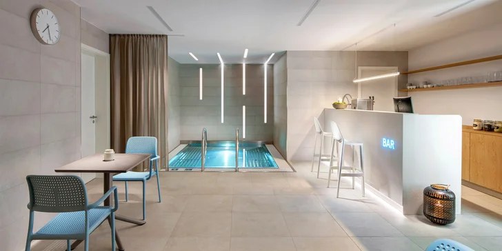 Relaxačný pobyt v luxusnej rezidencii v centre Prahy pre pár aj rodinu: raňajky aj vstup do wellness