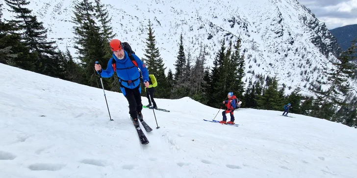 Kurzy pre skialpinistov: Skitouringový alebo skialpovo-lavínový kurz
