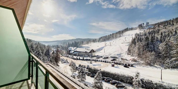 Výnimočný pobyt v perle poľských kúpeľov Krynici-Zdrój: 4* hotel so stravou, neobmedzeným wellness, detskou herňou aj požičovňou bicyklov