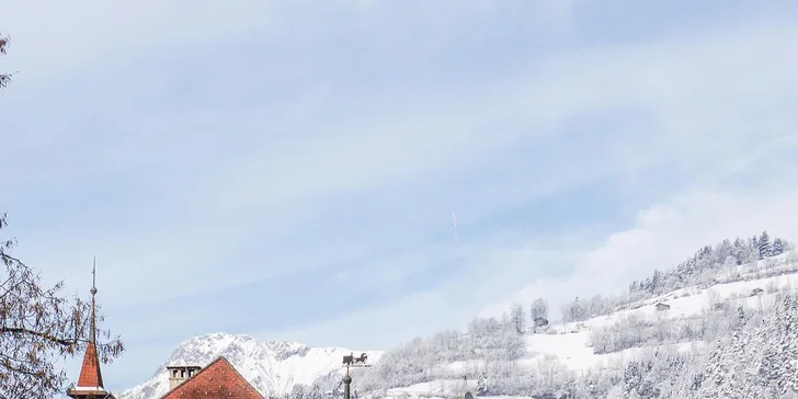 Luxusné Tirolsko: hotel 300 m od lanovky, bohatá polpenzia, bazény a saunový svet