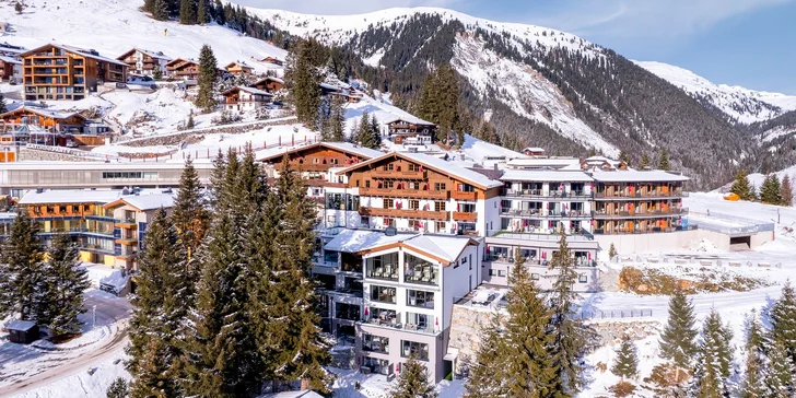 Vysoké Taury: krásny hotel priamo pri Zillertal Areny s polpenziou a wellness