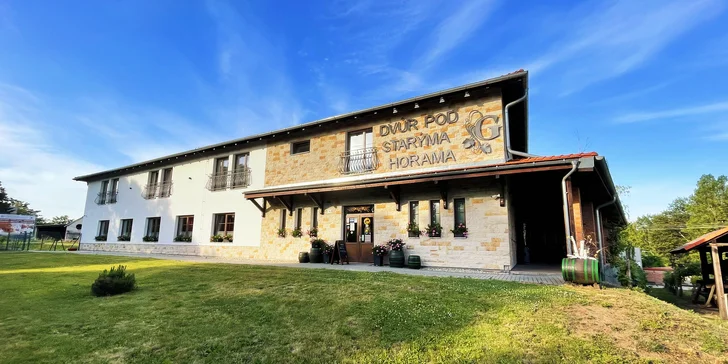 Pobyt v rodinnom vinárstve na Slovácku: polpenzia, wellness aj riadená degustácia