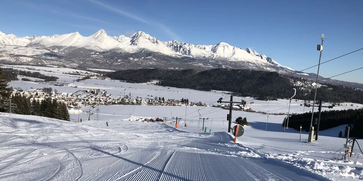 Celodenný alebo večerný skipas do lyžiarskeho strediska Snowpark Lučivná počas celého týždňa!