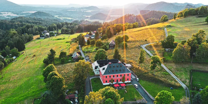 Pobyt v Českom Švajčiarsku: raňajky aj 3-chodová večera, bazén a fínska sauna