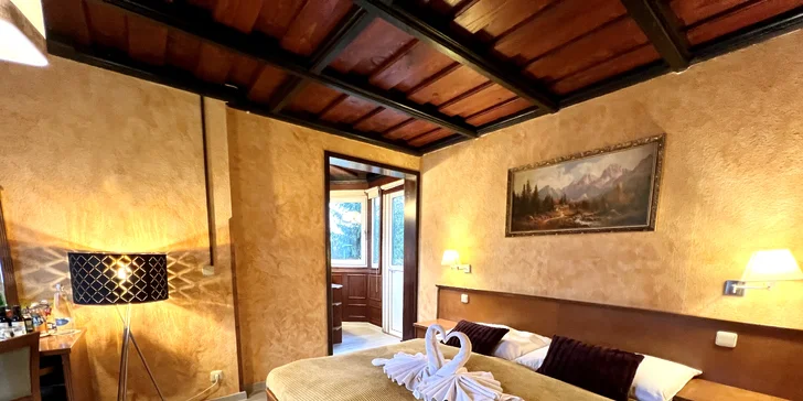 Oddych v pokojnej časti Mariánskych lázní: hotel s jedlom a s wellness procedúrami