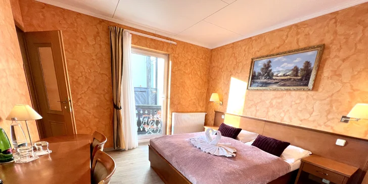 Oddych v pokojnej časti Mariánskych Lázní: pobyt s jedlom aj wellness procedúrami