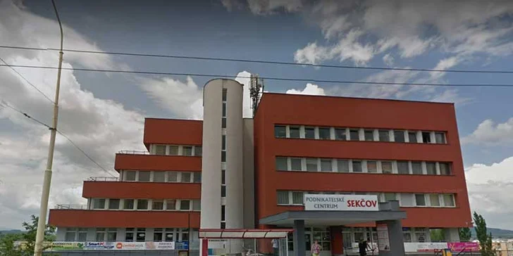 Relaxačná, športová alebo klasická masáž: Chrbát a šija alebo chrbát a dolné končatiny
